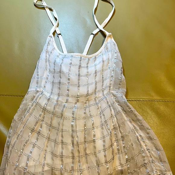 Small full lined spaghetti stripes top with metallic decorative line. - Picture 1 of 4